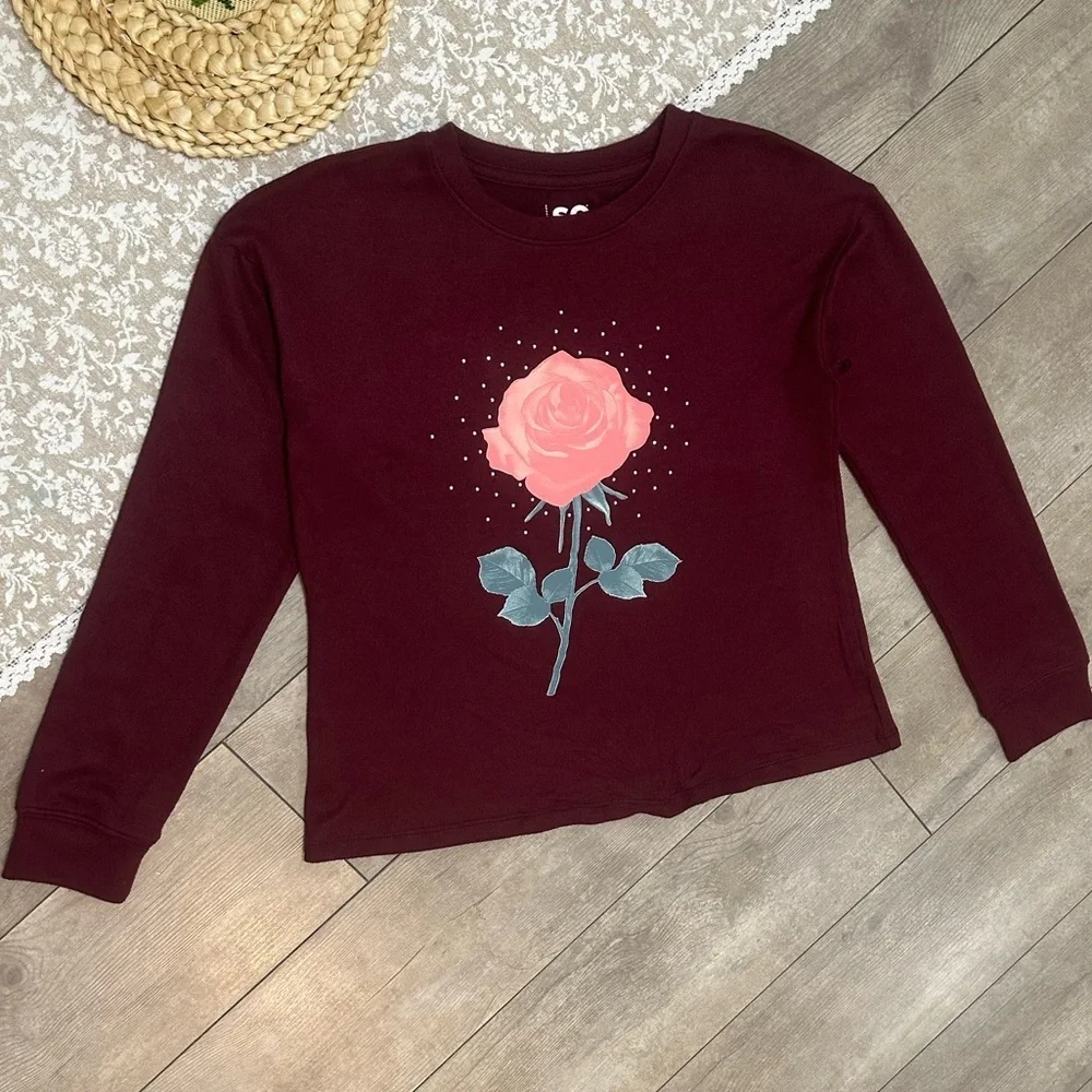 New SO Girls Rose Floral Graphic Long Sleeve Pullover Buttery Soft Size Large